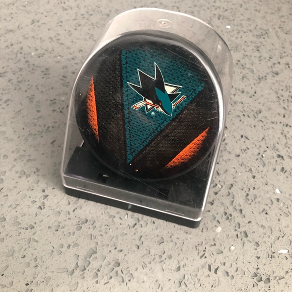NHL San Jose Sharks Hockey Puck and Case